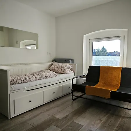 Gruenes Idyll Im Herzen Koelns * Кёльн