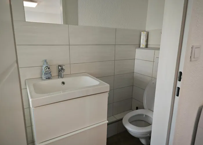 Gruenes Idyll Im Herzen Koelns * Кёльн