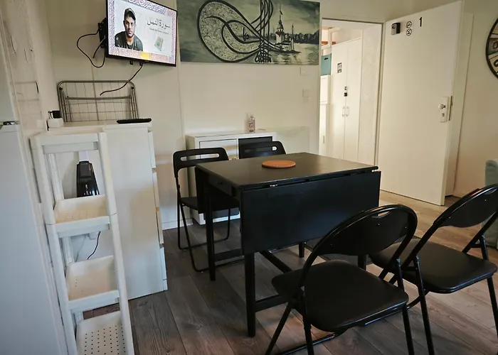 Gruenes Idyll Im Herzen Koelns Keulen