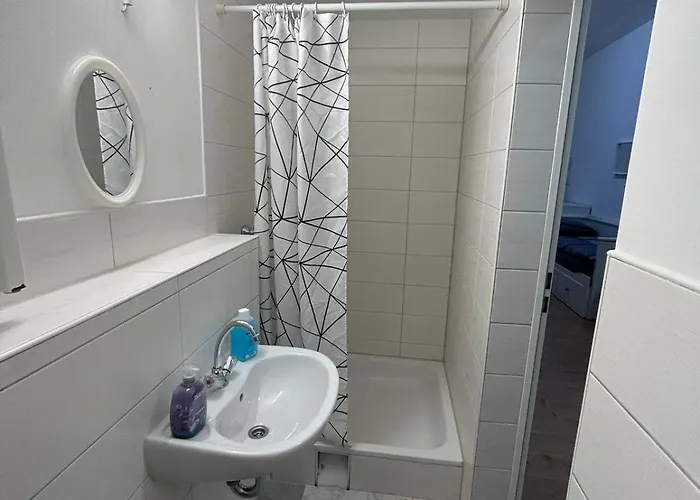 Gruenes Idyll Im Herzen Koelns *