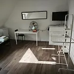 Проживание в семье Gruenes Idyll Im Herzen Koelns *
